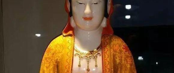 最上乘学佛一百问 68、[ 没有鲜花，用画的花（图片）或工艺品花可以供佛吗 ？]缩略图